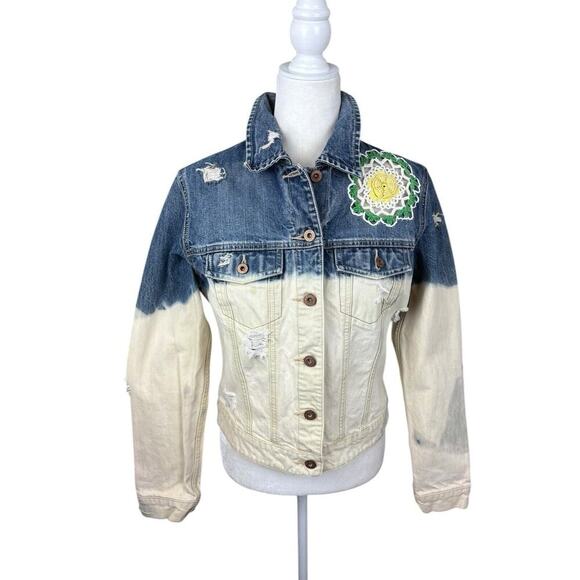 Gap Jacket Womens Size M Blue Ombre Crochet Boho Distressed Upcycled Trucker - Picture 7 of 14